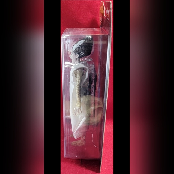 Bride of frankenstein figure and funko pop (NIB) Brand new bendy figs monsters - Picture 5 of 12